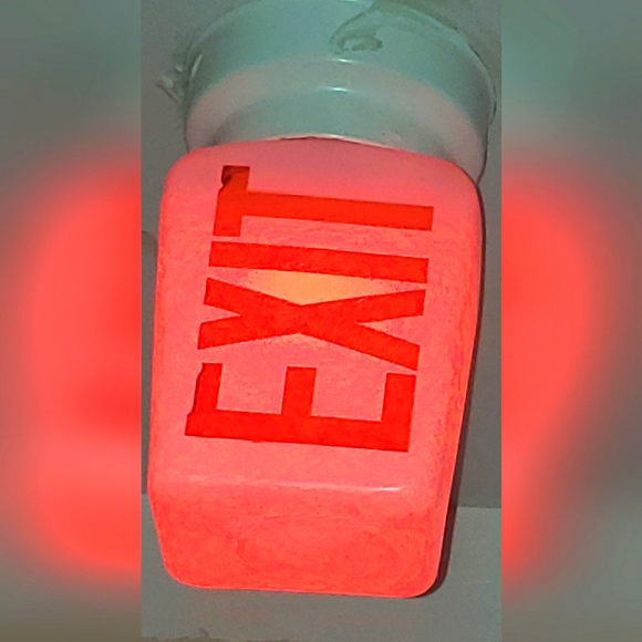 Rare vintage 1930s Milkglass exit light fixture/shades salvaged from Theatre - Picture 7 of 7